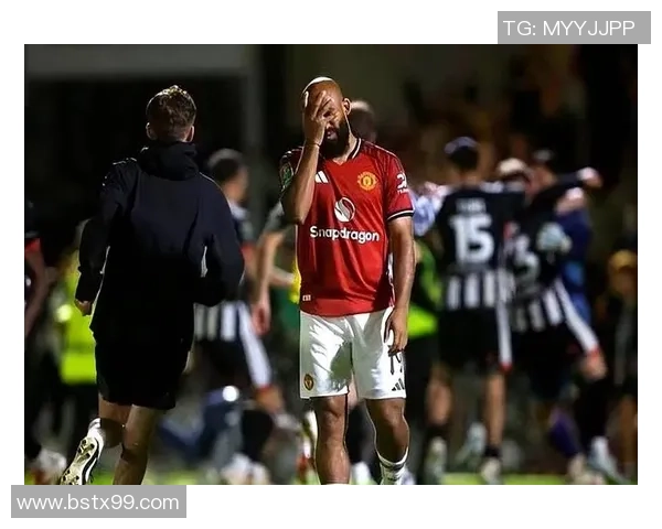 斯图加特迎战曼联期待精彩对决双方球员状态成比赛关键因素