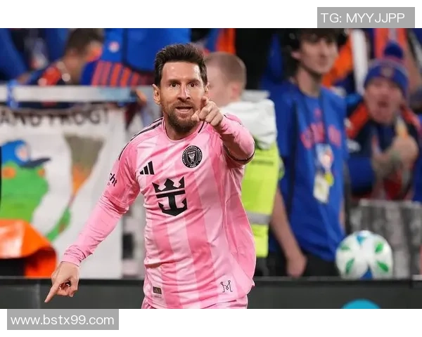 梅西在足球历史上的传奇地位与影响力探讨